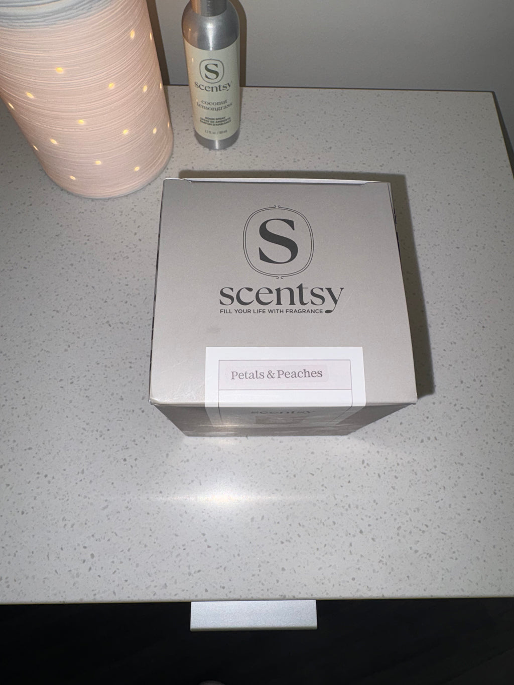 Scentsy Petals & Peaches Candle $40 USD