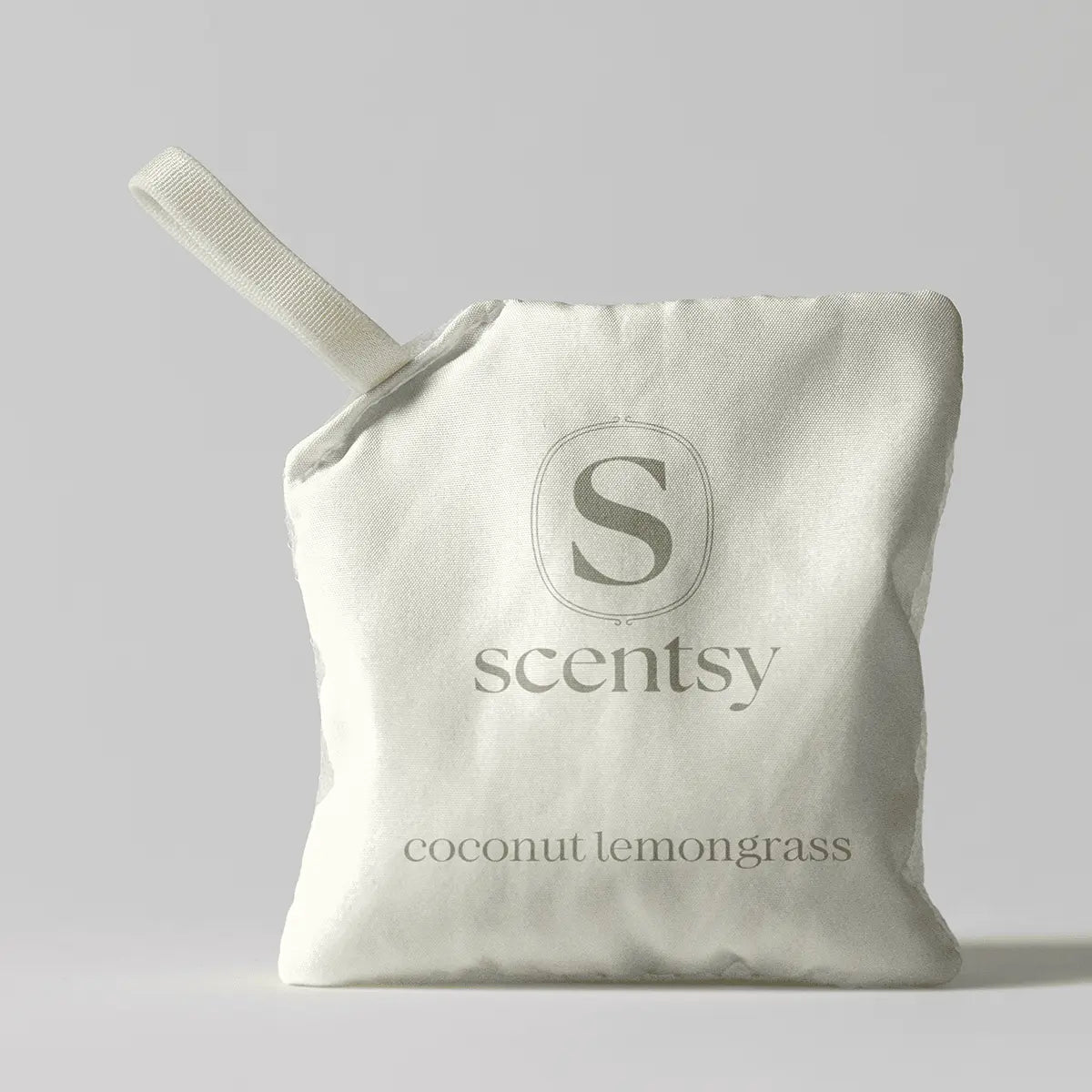 Scentsy Pak Coconut Lemongrass $19 USD