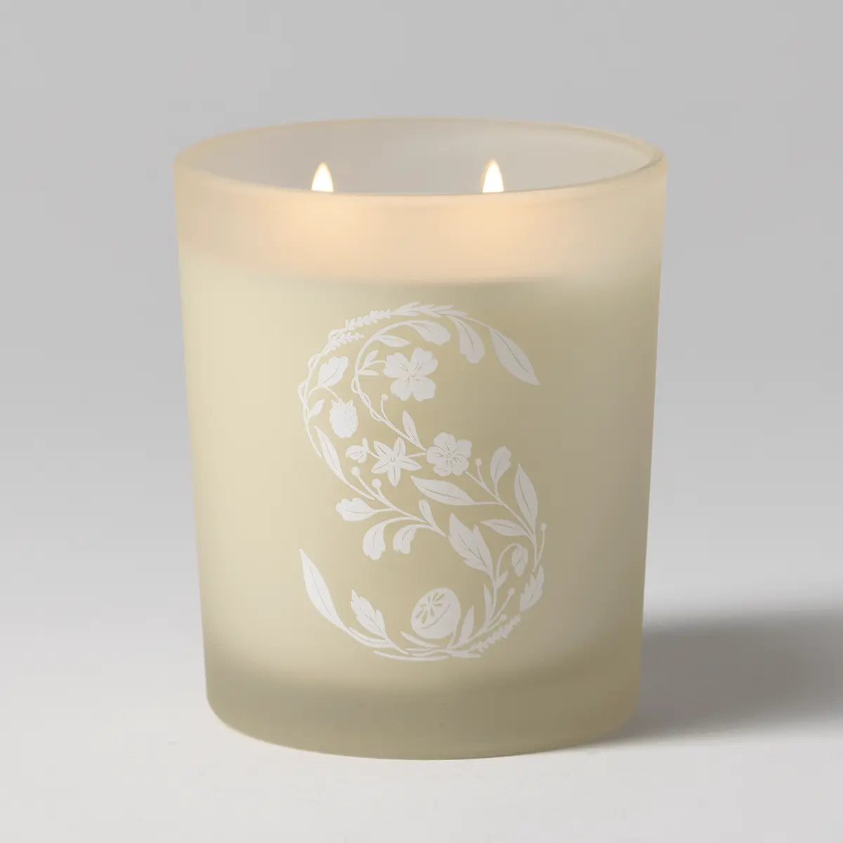 Scentsy Petals & Peaches Candle $40 USD