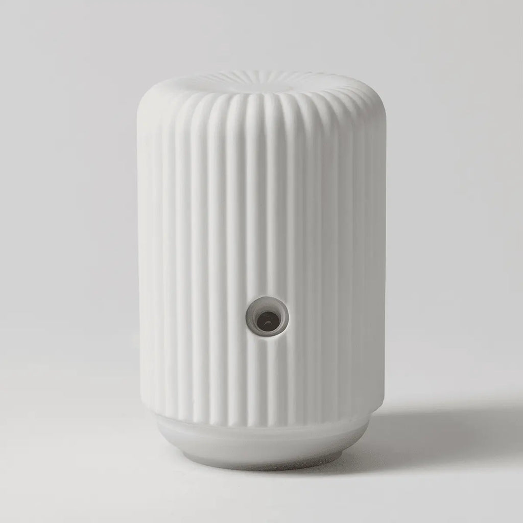 Scentsy Solo Smart Diffuser & One Fragrance Cartridge $90 USD