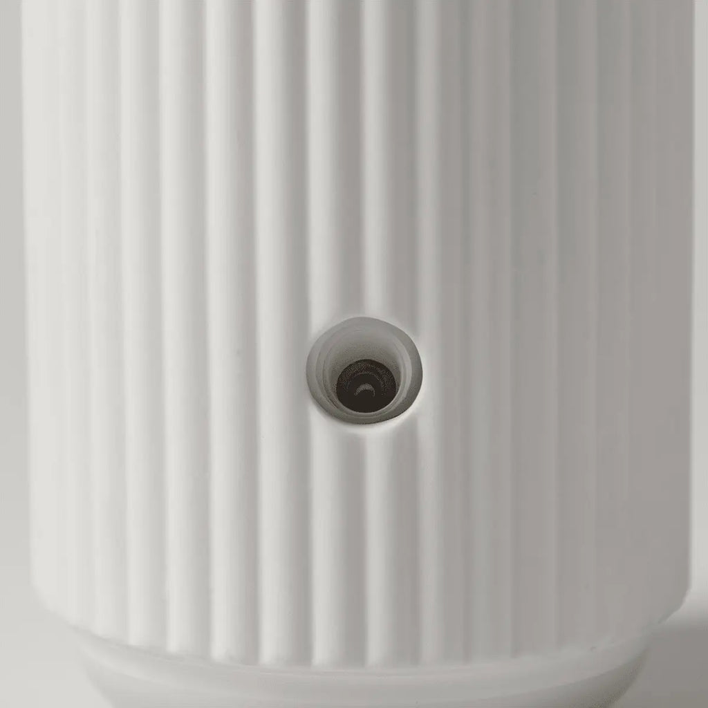 Scentsy Solo Smart Diffuser & One Fragrance Cartridge $90 USD