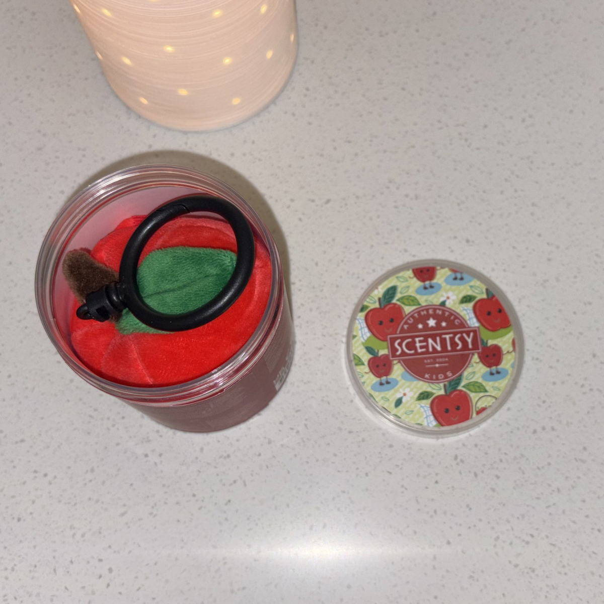 Scentsy Tart the Apple Scentsy Buddy Clip $40 USD